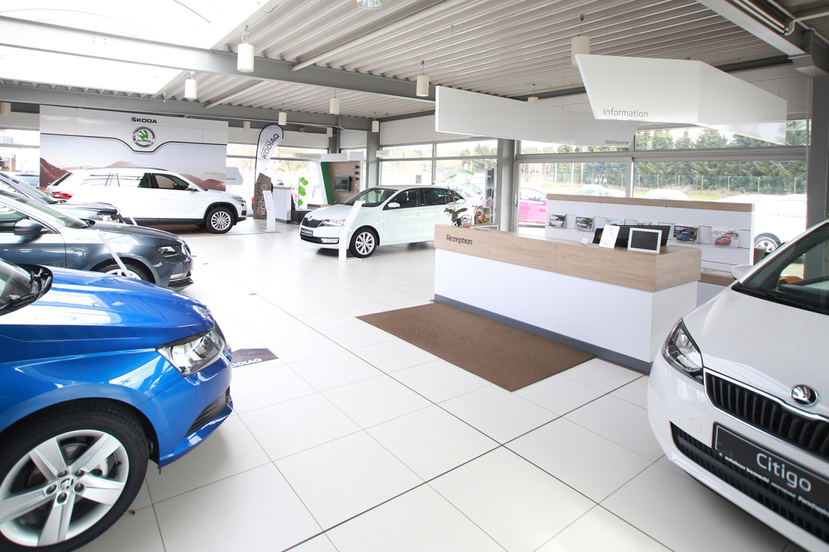 Innenansicht Autohaus Borowski